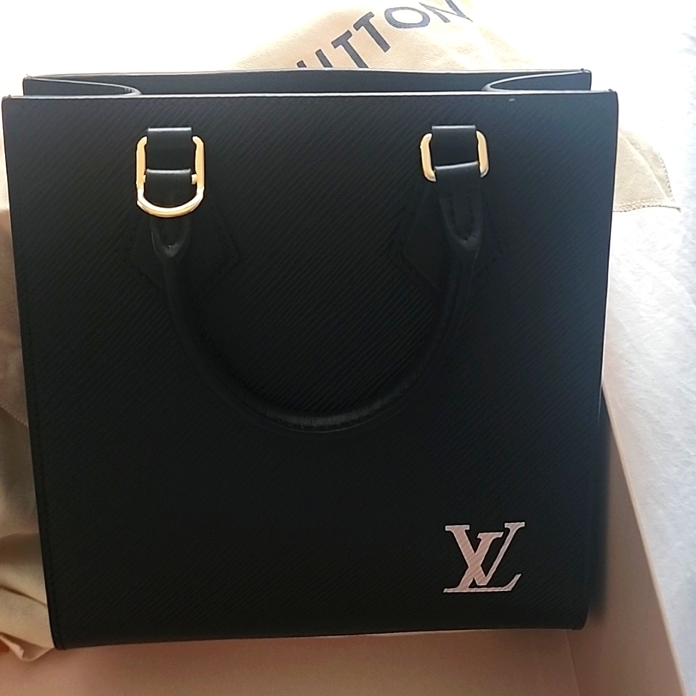 Louis Vuitton Sac Plat BB Epi W/STRAP